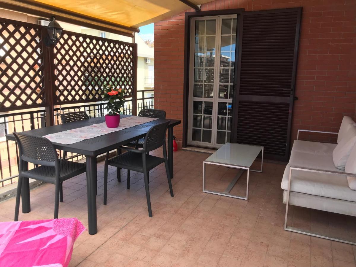 Appartamento Attico Via Capo Soprano Lido di Ostia Esterno foto